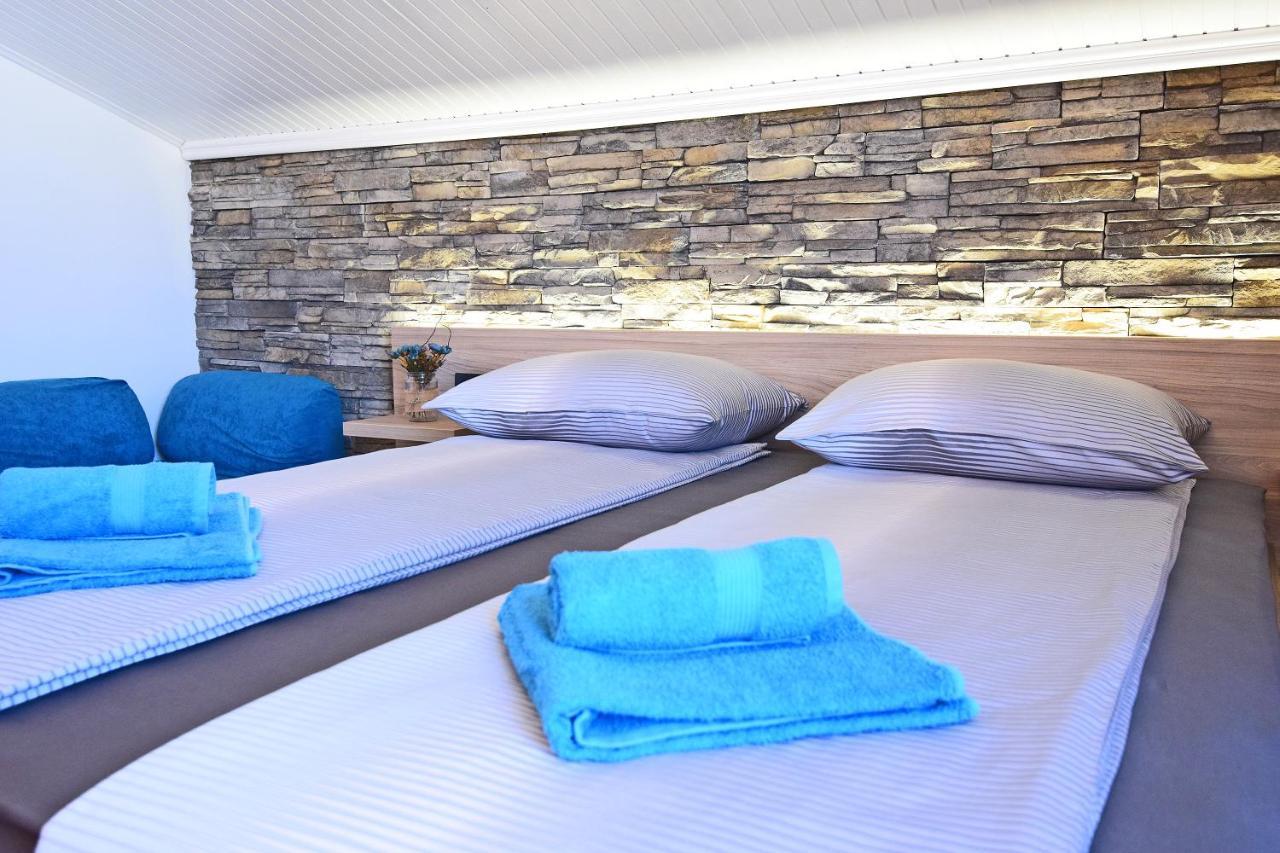 Apartment Leona Пула Екстериор снимка