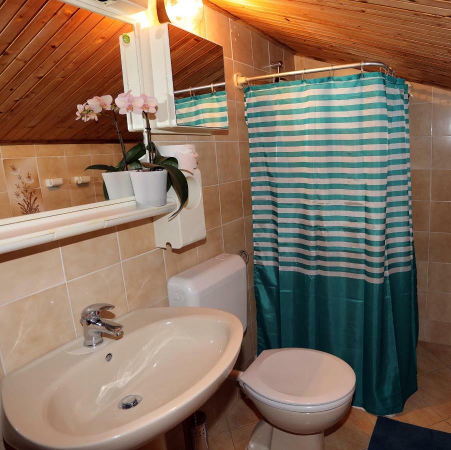 Apartment Leona Пула Екстериор снимка